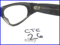Authentic Vintage Medium Fit 1950s/60s Cat Eye Eyeglass Frame Brown (CTE-26)