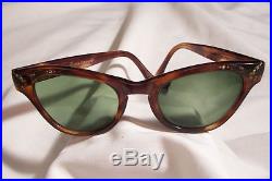 Vintage 40's Authentic cat eye Tortoise shell Bakelite Sunglasses frame France