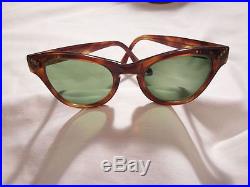 Vintage 40's Authentic cat eye Tortoise shell Bakelite Sunglasses frame France